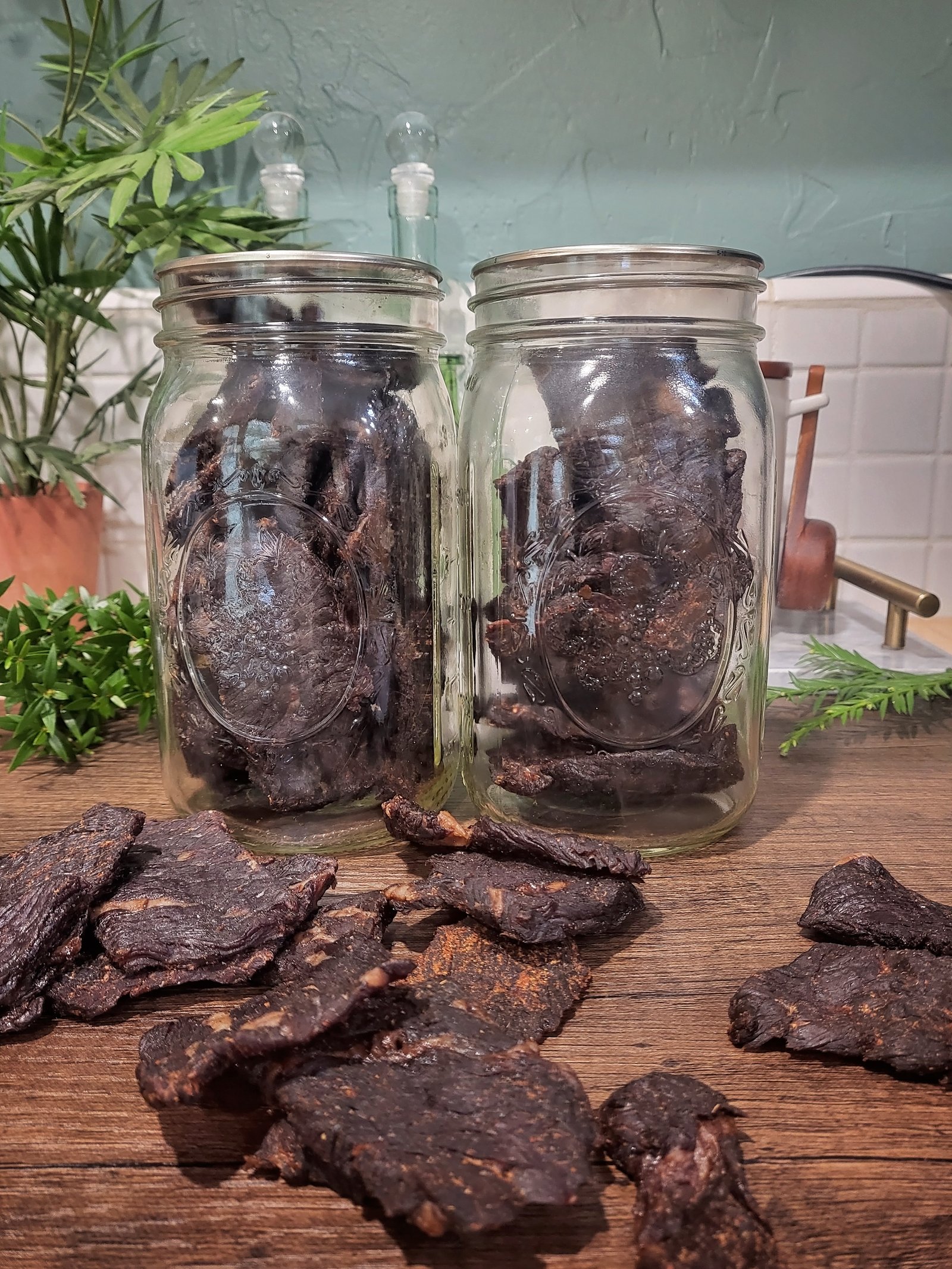 beef jerky in mason jars